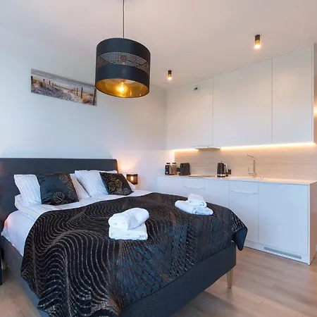 In With Access * פוביירובו